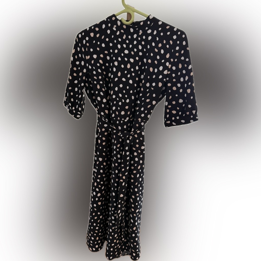 Ann Taylor size 8 Black Polka Dot Dress